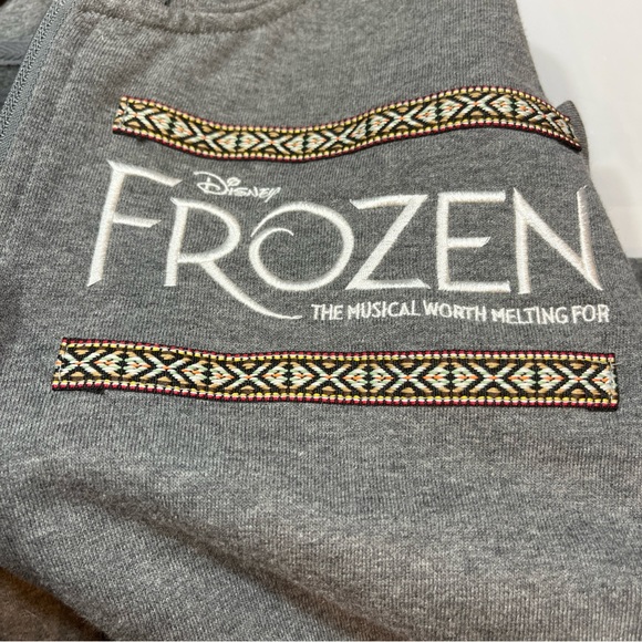 Disney FROZEN gray fur trim hoodie full ZIP “The Musical Worth Melting For” MED - Picture 3 of 9